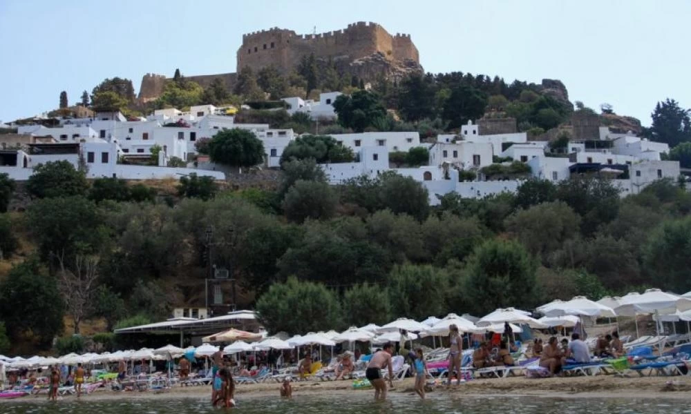 Το πείραμα του τουρισμού: 200 Ολλανδοί στο «νησί των ιπποτών»